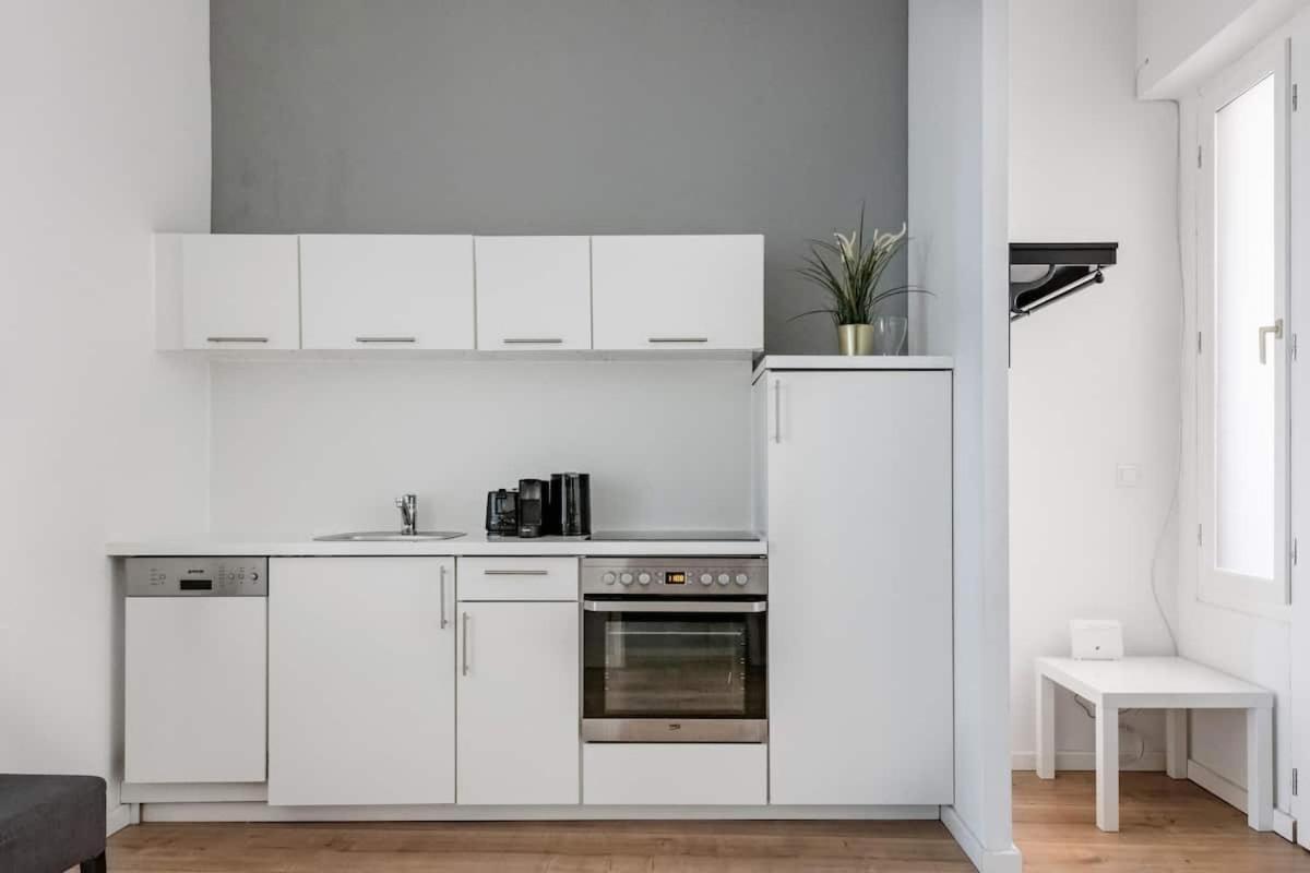 ⍟Luxurious And Spacious⍟ 5 Min Walk To City Center Wien Eksteriør billede